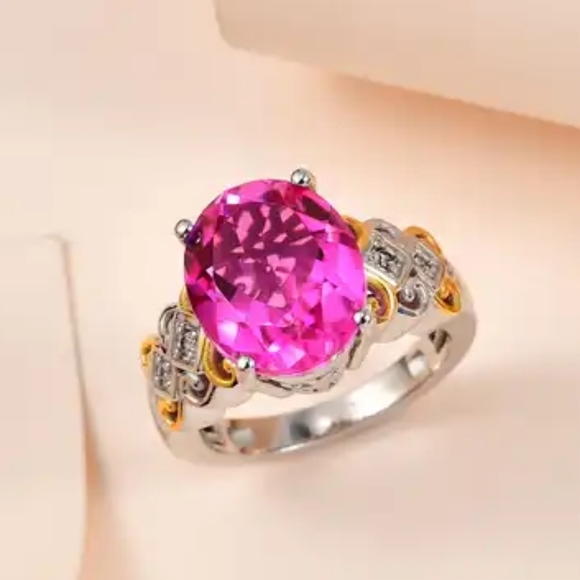 Radiant Orchid Quartz  Ring - Picture 4 of 6